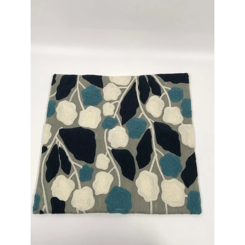 West Elm Crewel Stitch Set of 2 Pillowcases 20x20 Blue Floral